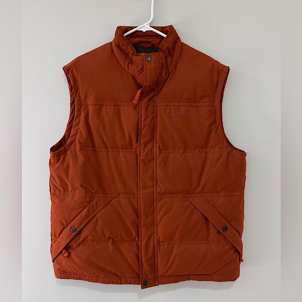 Eddie Bauer Men’s Down Vest (Large)